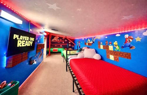 Sandusky House | Mario Room Waterfront Downtown View Cedar Point!