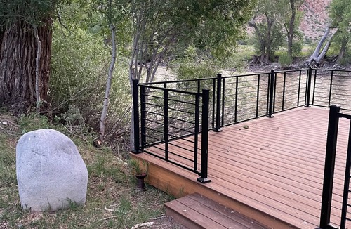 South Fork House | Marvelous waterfront 3-bedroom on the River in South Fork your perfect getaway