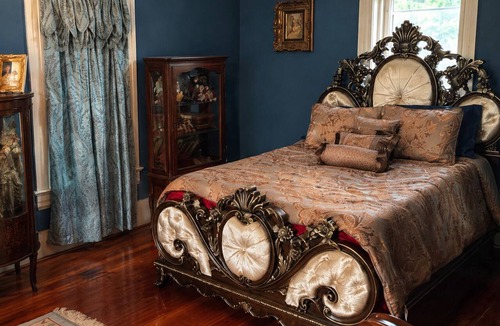 Atchison Hotel | McInteer Villa