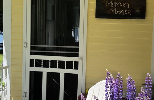 Glover House | Memory Maker, the perfect place to unwind and relax, to make wonderful memories!