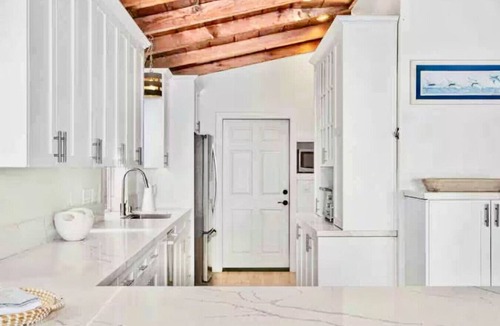 South Oceanside House | Mesmerizing Oceanfront Views, Beach Bon Fire Ring