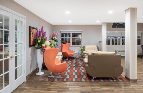 Springfield Hotel | Microtel Inn & Suites by Wyndham Springfield