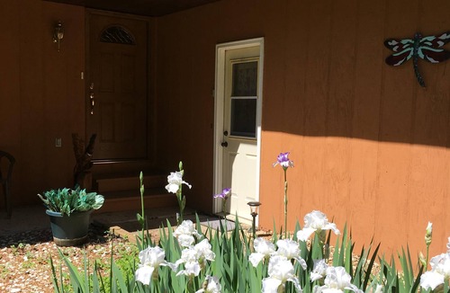 Hobart House | Minutes from Everything- Lambeau Field, Door County and more !,