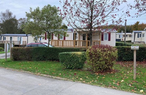 Litteau House | Mobile Home Agréable Situé Dans Camping à 40 mn des Plages du Débarquement