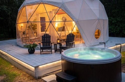 Myra House | Mod Squad Dome