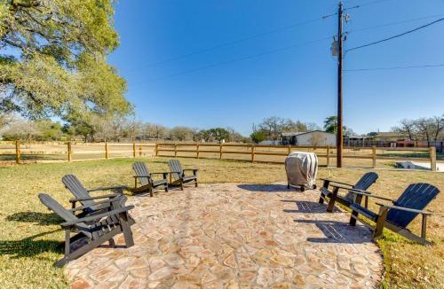 Somerville House | Modern 2BR Near Lake Somerville & Round Top