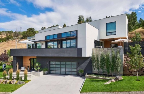 Basalt House | Modern Mountain Masterpiece Basalt Luxury Retreat