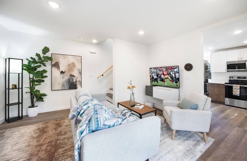 Northgate House | Modern Roosevelt Retreat