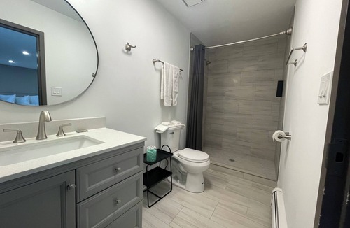 Worth Apartment | Modern & Spacious Studio Suite