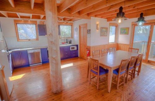 Dinner Plain Ski Chalet | Mopoke