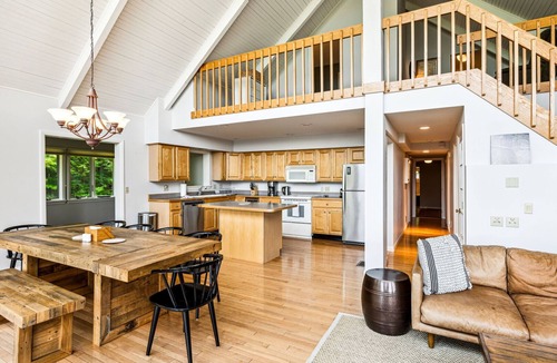 Quechee House | Mountainside Home, Great Views! - Birds Eye View