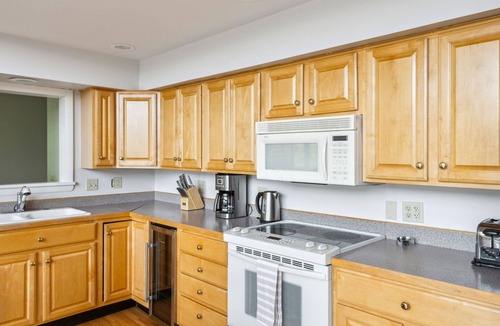 Quechee House | Mountainside Home, Great Views! - Birds Eye View