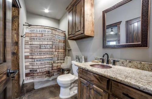 Goliad House | Murphco Ranch