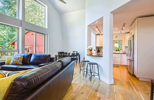 Sequim House | Near Downtown, GameLoft, Sleeps 8, Pets Welcome