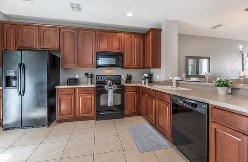 Florida Central Atlantic Coast House | Newly Updated Townhome, Sleeps 10 *FREE Vista Cay Resort Access*