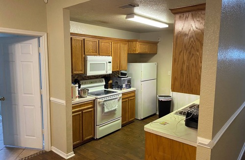 Killeen House | Nice 4 Bed, 2 Bath, 2 Car Garage Home With Spacious Backyard. Quiet Neighborhood