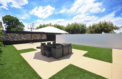 Echuca House | No 40 Echuca - Echuca Holiday Homes