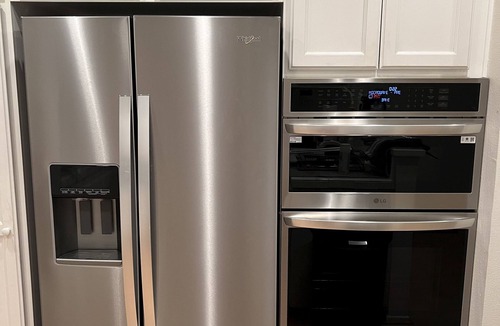 Del Obispo House | Ocean View 2BD/2BA Townhome with Air Conditioning, 2 Car Garage, Beach Gear