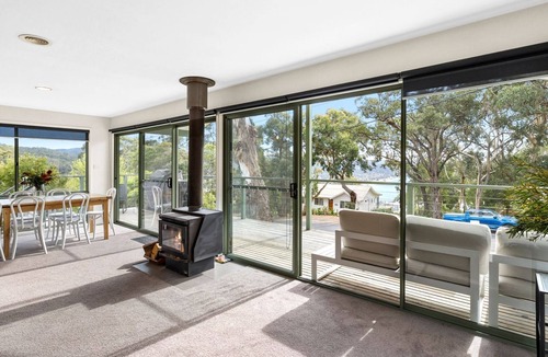 Lorne House | Oceanswell - A comfortable family holiday home