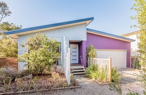 Smiths Beach House | Open plan home on Barramundi Ave, Smiths Beach
