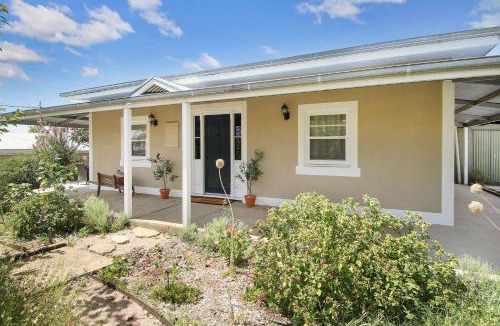 Beechworth House | Orchard House
