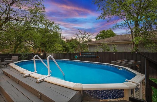 White Rock Hills House | Panoramic 4BR 3B Home with Pool Grill Sauna & Game Room