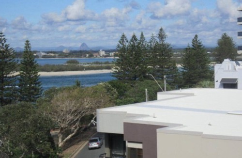 Caloundra Apartment | Panoramic Views, 2BR Apt, Walk to Beach
