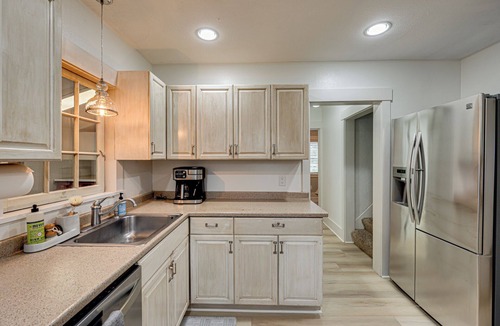 Meadow Glade House | Park like setting and fenced, 3 bed 2.5 bath updated 1920 farmhouse-Covered Deck