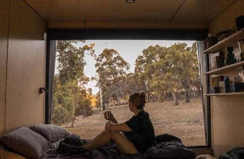 Muchea Cabin | Patrick the tiny cabin in Chittering
