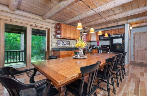Townshend House | Peaceful 3-BR Cabin 40-Min to Stratton