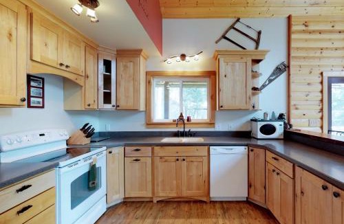 Leavenworth House | Peaceful Pines