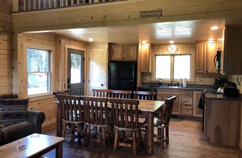 Lyndon Center Cabin | Pet friendly cabin in East Burke - KINGDOM TRAILS and VAST snowmobile network!
