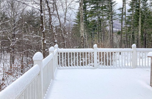 Dorset House | Picturesque creekside home with gorgeous deck & sunroom, near 4 ski mountains