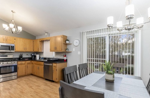 Fox Valley House | Plainfield Rental