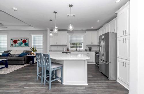 Fellowship Apartment | Pony Flat