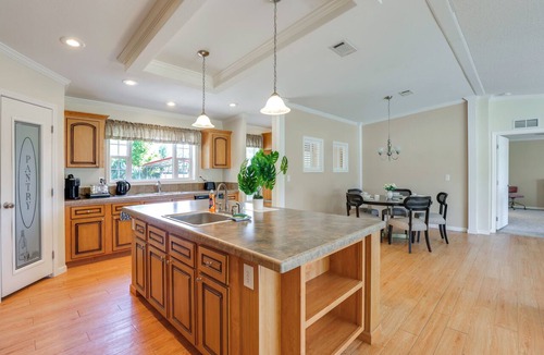 Plymouth Cottage | Pool Access! Spacious Home Near Wekiwa Springs
