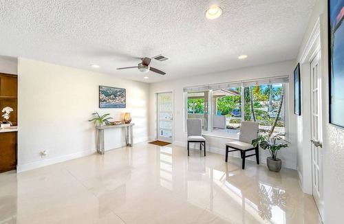 Garden Isles House | Pool & Waterfront! Paddleboards+Close To Beach!