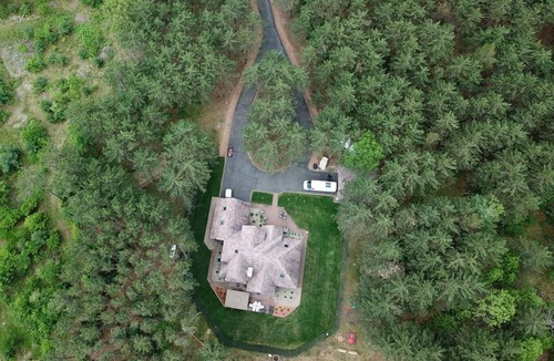 Arkdale House | Private and Peaceful- 7 Bedrooms, 4 1/2 Baths, In-law Suite, Heated Hot Tub.