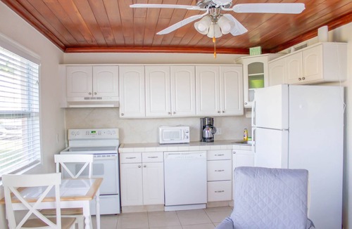 Fort Pierce Cottage | Private Beach Front Cottage unit 3