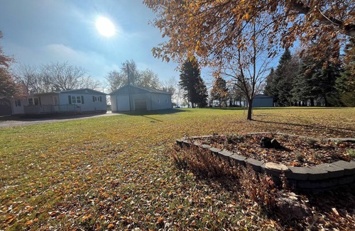 Devils Lake House | Private Lakeside Escape on Devils Lake