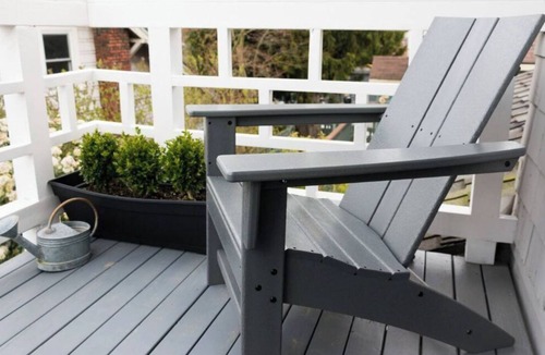 North Queen Anne Apartment | Private retreat on historic Queen Anne Hill