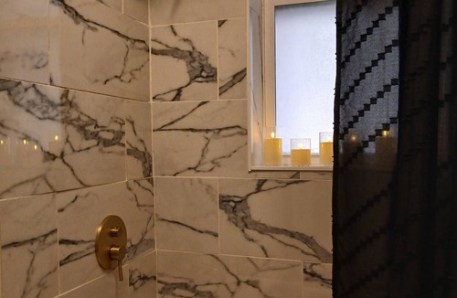 Chatham Apartment | Private Romantic Retreat for Two Luxury Escape