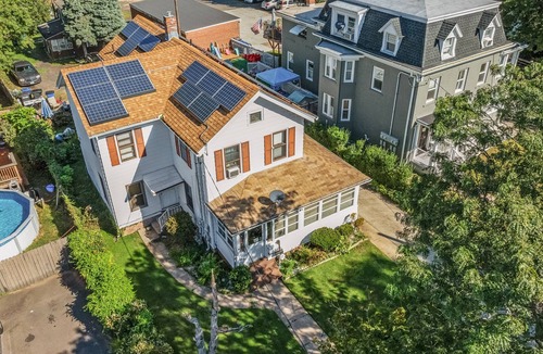 West Haven Apartment | Private Smart Suite Near Yale, Train, Beach & Tweed