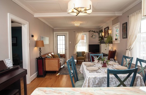 Sudbury House | Quiet & Charming Home - Perfect for Extended Stays