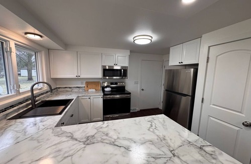 Howards Grove House | Racers Homebase: Mins to Road America, Golf & Dining