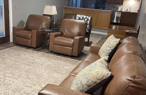 Holts Summit House | Relax. Enjoy. See the Stars. @ Grace-ful