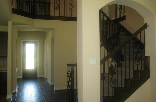 Klein House | Relaxing Spring Getaway – Stylish 4BR Home Close to Everything