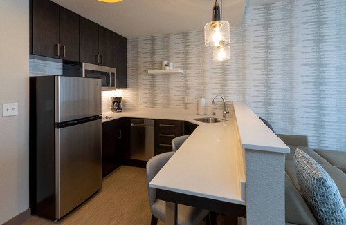 Maple Grove Hotel | Residence Inn by Marriott Minneapolis Maple Grove/Arbor Lakes