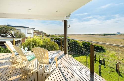 Cape Woolamai House | Riptide @Cape Woolamai - sleeps 8