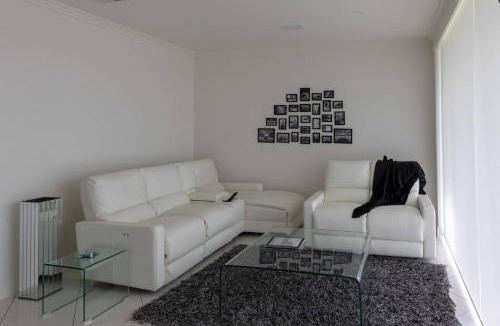 White Sands House | River Devine